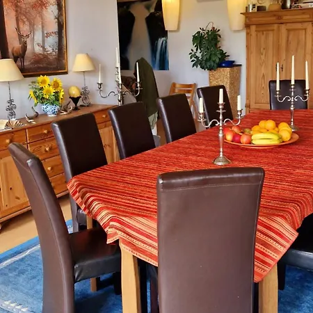 Gutshaus * Pinnow (Ludwigslust-Parchim)